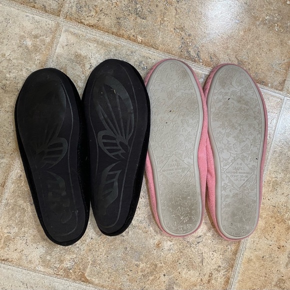 SLIPPER BUNDLE - Picture 2 of 4